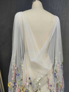 3D Floral Shoulder Veil