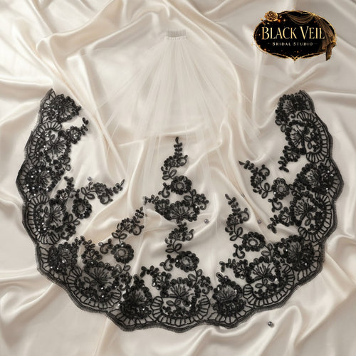 Black Sequined Lace Trimmed Wedding Veil Short With Comb