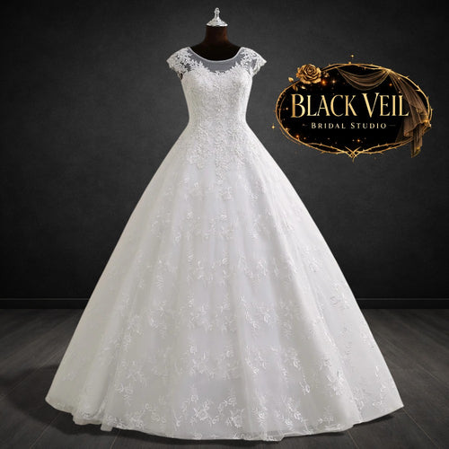 Elise Traditional Wedding Dress
