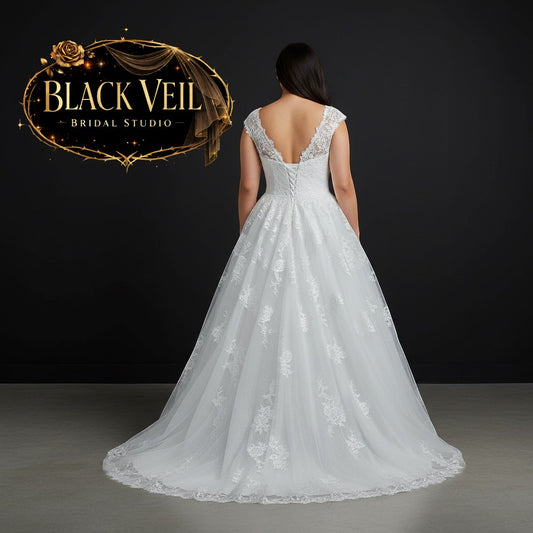 Elise Traditional Wedding Dress