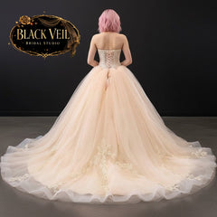 Auriel Traditional Wedding Dress