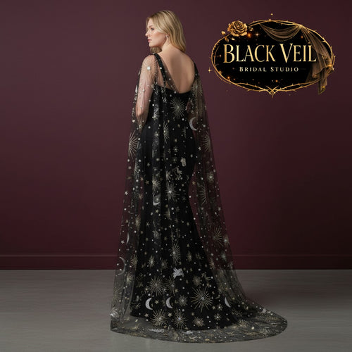 veil for backless dress Sophia's Bridal at the Sixpence Wedding Venue