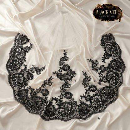 Black Sequined Lace Trimmed Wedding Veil Short With Comb