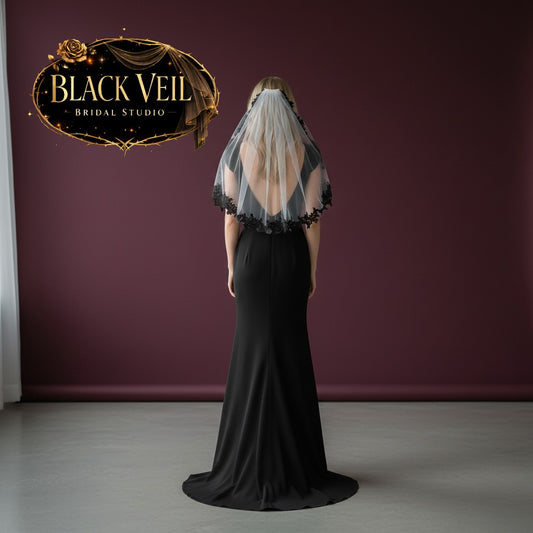 Black Lace Appliques Short Wedding Veil With Comb